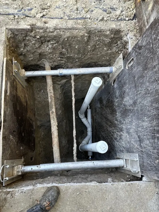 Experienced plumber completing Gas Line Repair work in Rockwell